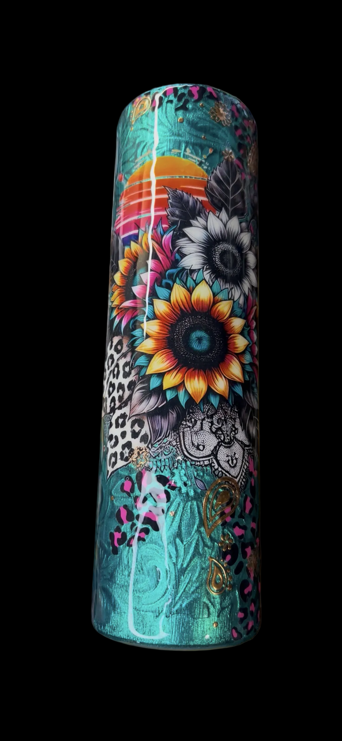 Tess’ 35 oz Oz Tooled Leather Sunflowers