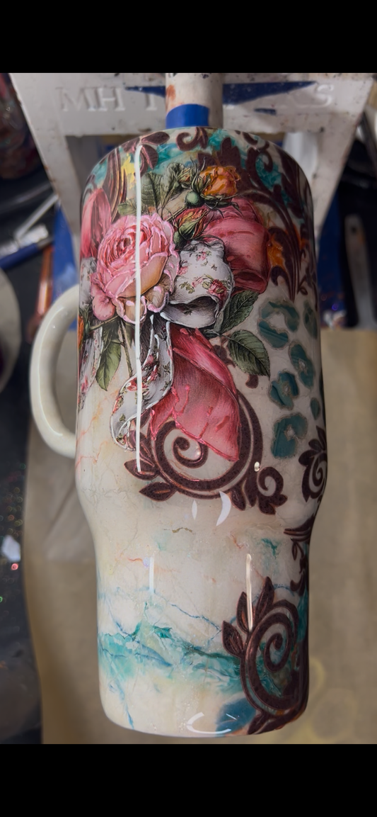 Dana’s Marble Gawdy 32oz Tipsy Traveler